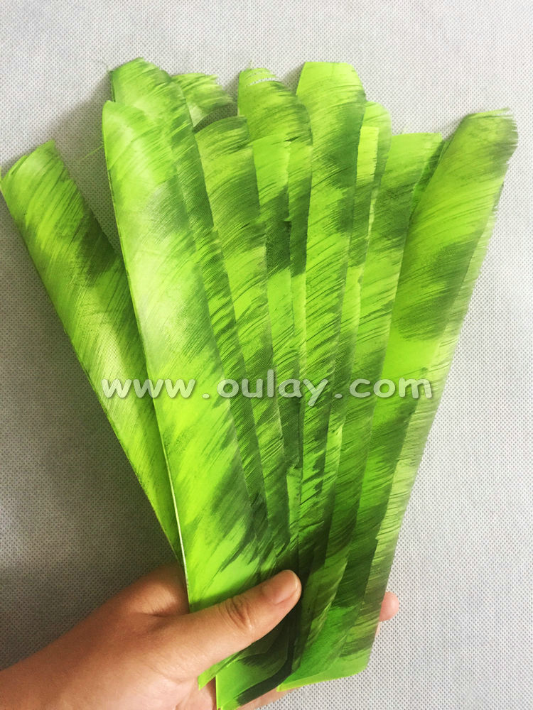 Fluorescent green full length turkey feather 18-23cm for sale