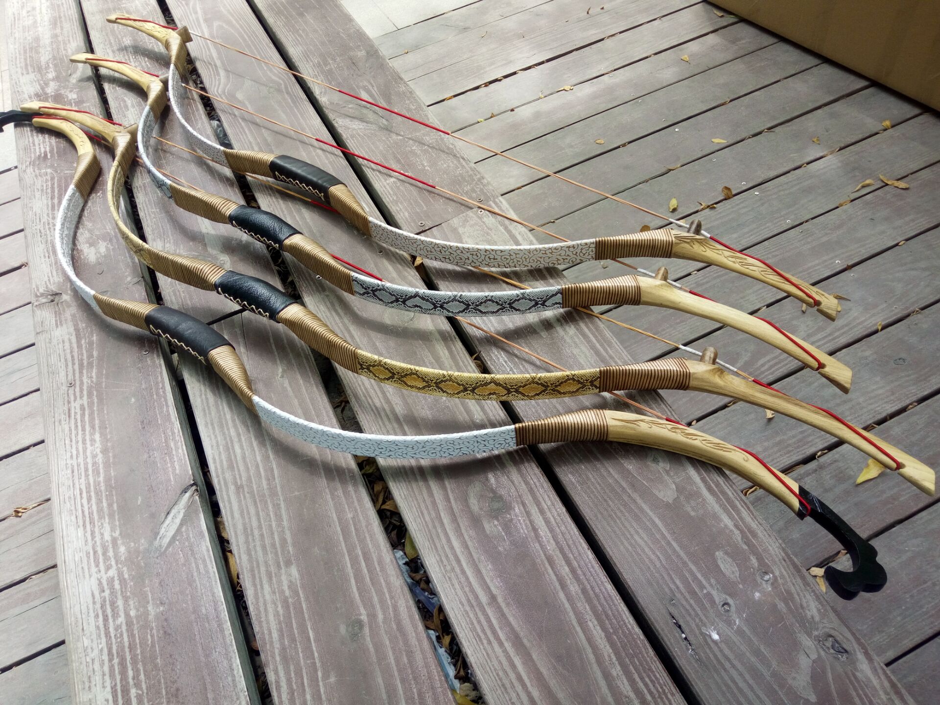 Traditional archery epoxy bows
